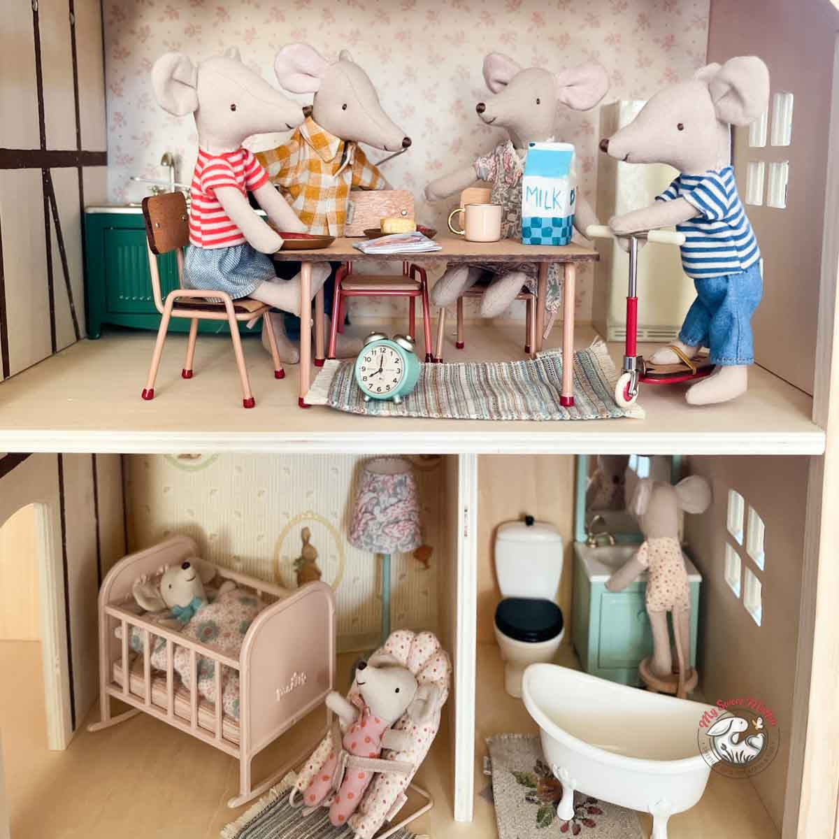 Table and Chair Set, Mouse Size